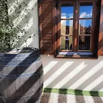 With Shared Pool And Views * Sabina Alta