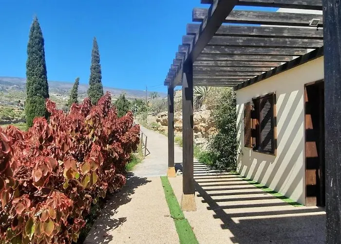 With Shared Pool And Views 펜션 Sabina Alta