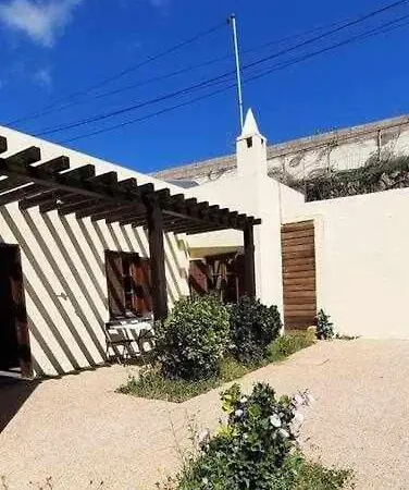 Prázdninový dům With Shared Pool And Views