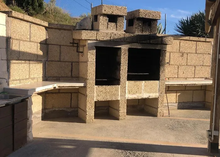 Holiday home With Shared Pool And Views Sabina Alta